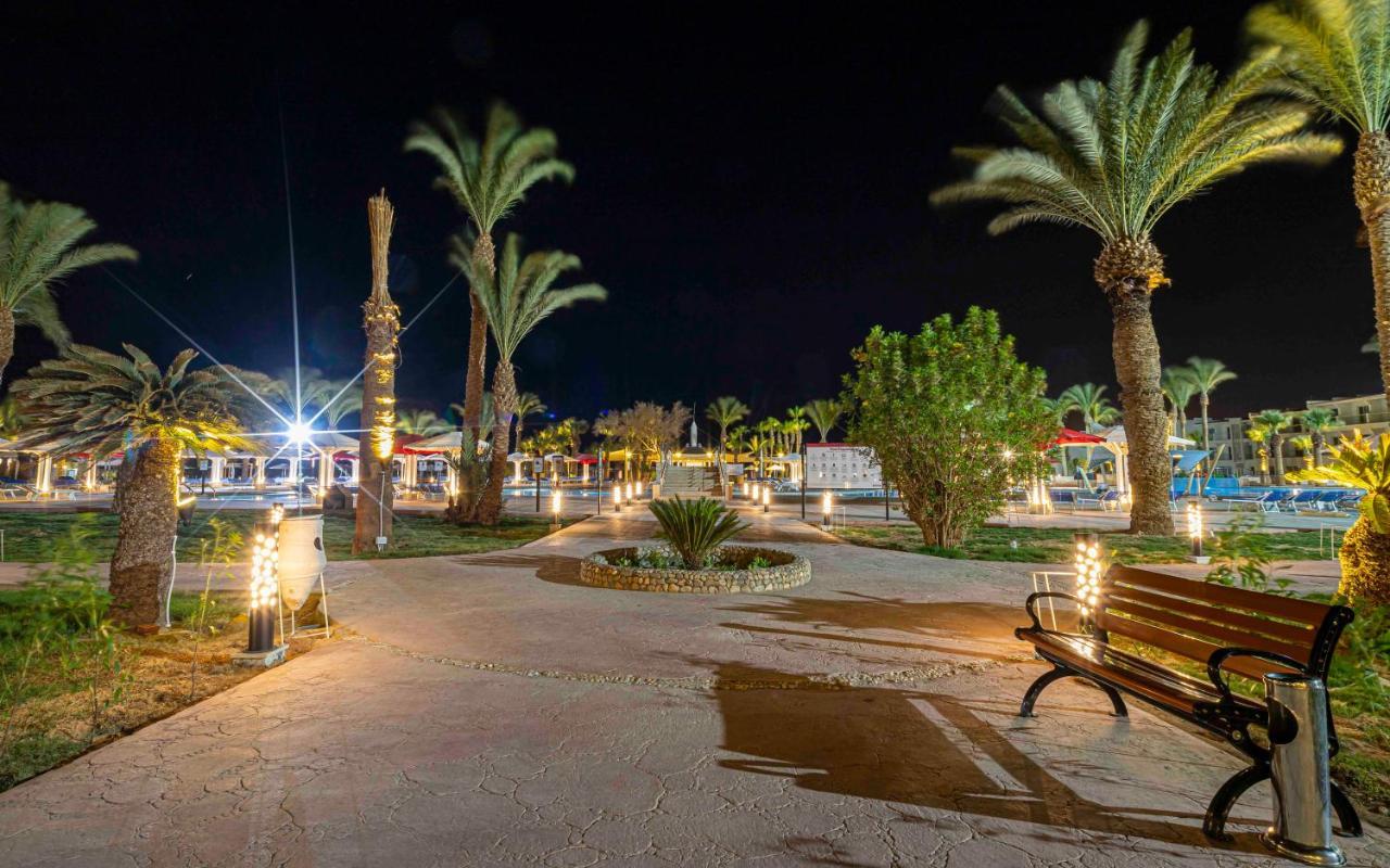 Amarina Abu Soma Resort & Aquapark Hurghada Exterior photo